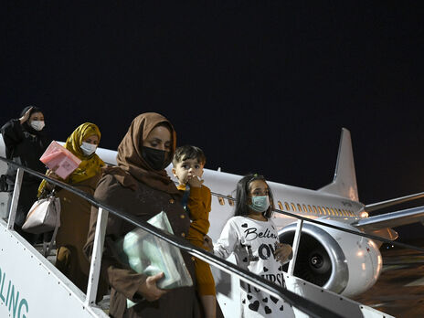 До України прибув літак із Кабула з евакуйованими українськими громадянами