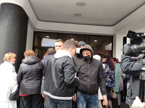 В Харькове на партийную конференцию, где Терехова выдвинули в мэры, пустили не всех журналистов – СМИ