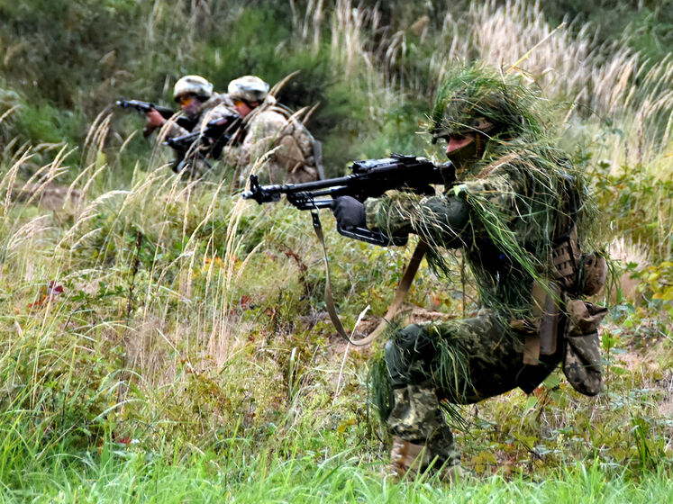 Бойовики шість разів обстрілювали позиції ЗСУ на Донбасі. Один військовий ООС загинув, другий – у лікарні