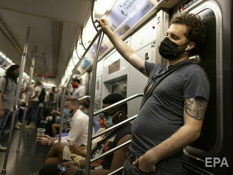 Пандемія COVID-19 призвела до найсильнішого скорочення життя з часів Другої світової – учені