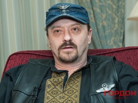 Поярков – Лещенко: У тебя нет права пересчитывать картины президента. Сиди, дрессируй своего домашнего примата-диджея