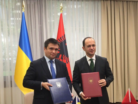 В ходе визита Климкина в Албанию был подписан договор об отмене виз