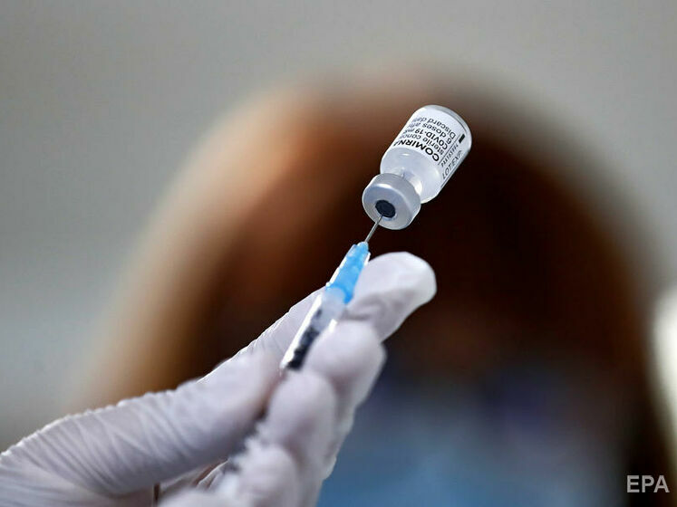 В Украине могут разрешить вакцинировать от коронавируса детей от 12 лет