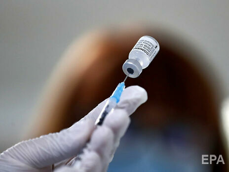 В Україні можуть дозволити вакцинувати проти коронавірусу дітей від 12 років