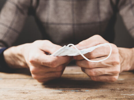 В Украине за сутки с COVID-19 госпитализировали более 2 тыс. человек