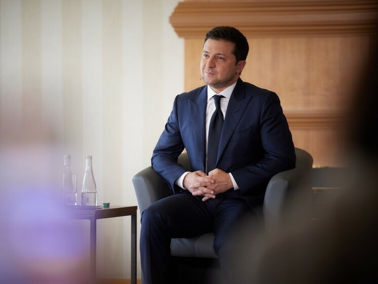 Зеленський зміцнив лідерство у президентському рейтингу – опитування