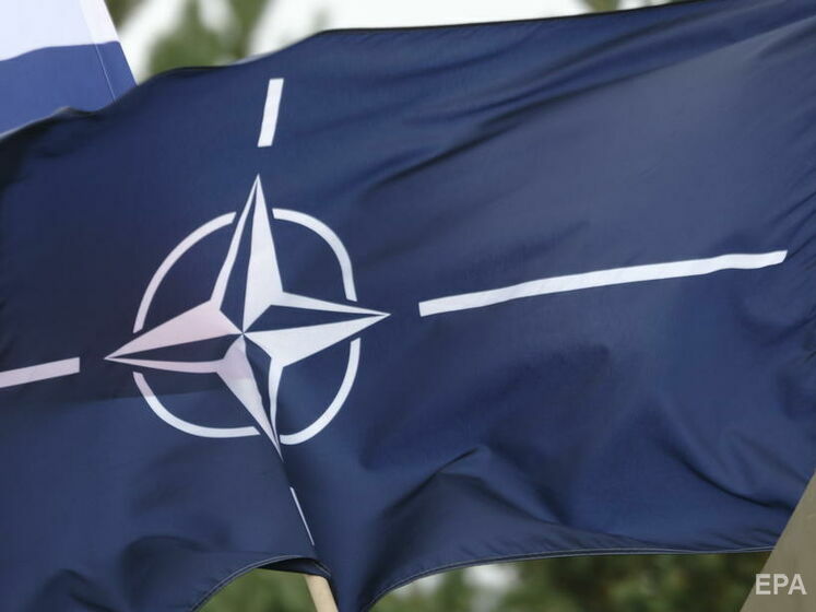 НАТО решил наполовину сократить штат миссии России при Альянсе за враждебные действия. Москва пообещала ответ