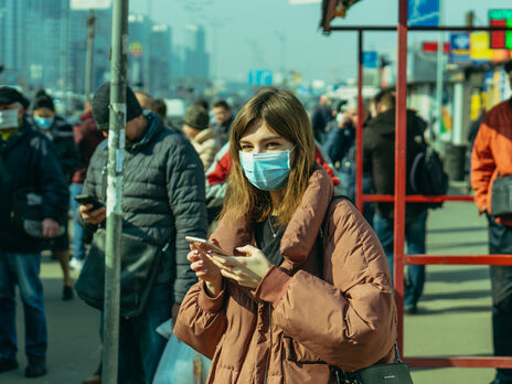 В Украине за сутки подтвердили более 16 тыс. больных COVID-19. Это рекорд с апреля