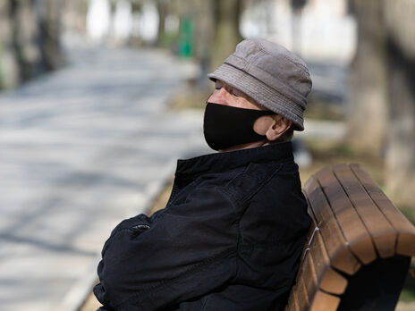 За сутки в Украине COVID-19 подтвердили почти у 16 тыс. человек