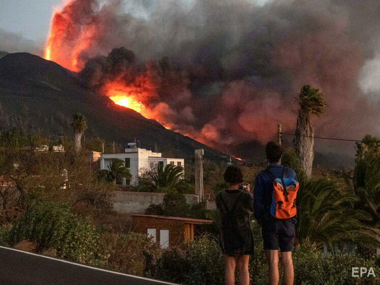 На Канарських островах унаслідок виверження вулкана зруйновано вже понад 1 тис. будинків