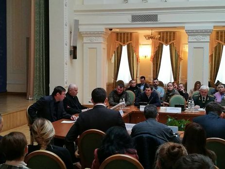 Луценко будет убеждать Гаагский суд, что Янукович совершил госизмену, следствием которой стала агрессия РФ