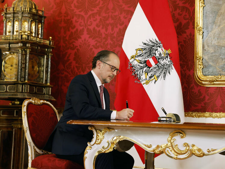 В Австрії призначили нового канцлера. Попередній потрапив у корупційний скандал