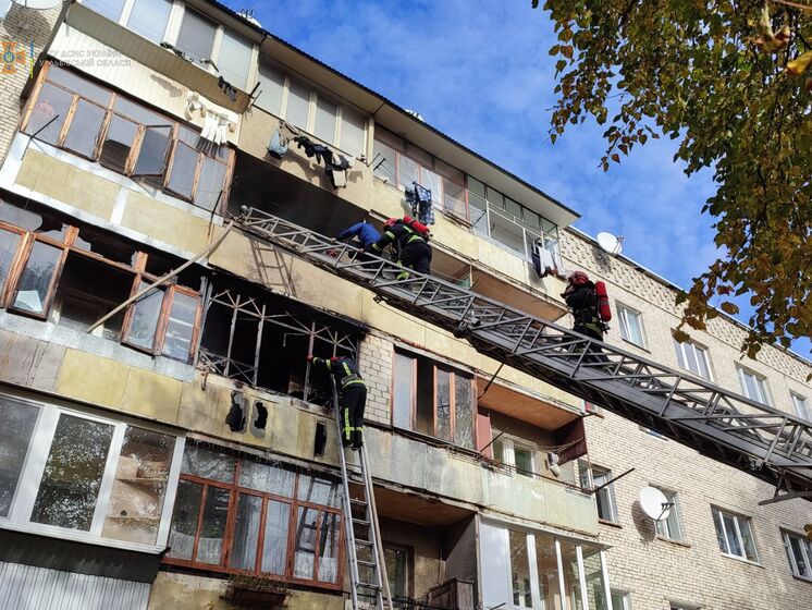 В результате пожара во Львовской области пострадало несколько человек, среди них дети
