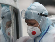 В Украине зафиксирован резкий рост случаев COVID-19, в Грузии 14 дней голодает Саакашвили. Главное за день