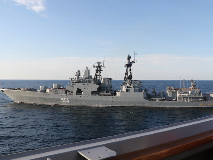 ВМС США опровергли заявление минобороны РФ, что американский эсминец нарушил госграницу России