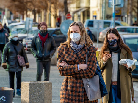 За сутки COVID-19 подтвердили у более 9 тыс. украинцев