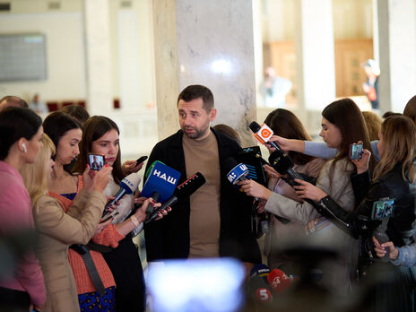 Арахамия рассказал, кто может стать первым замглавы фракции 