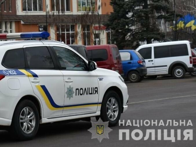 В Харьковской области водитель авто наехал на патрульного – полиция
