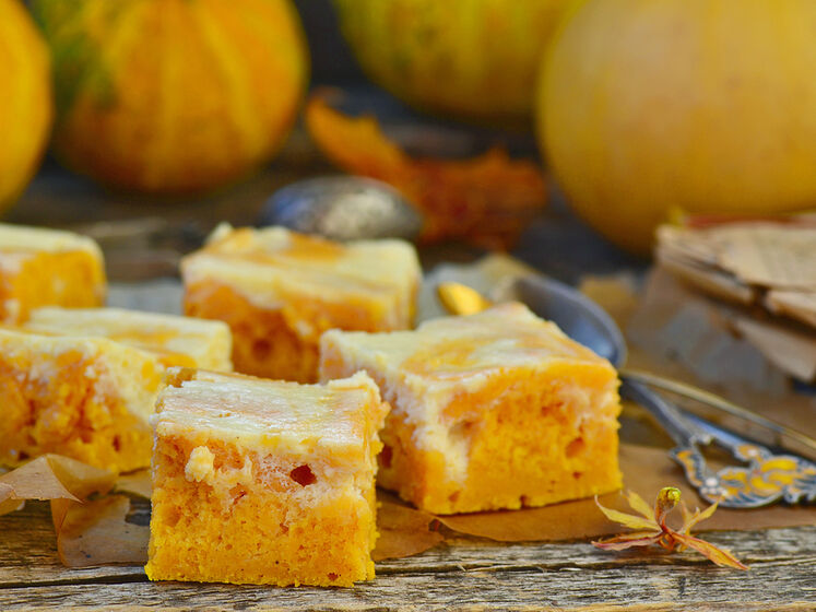 Осенний пирог из тыквы. Легкий рецепт сочного и ароматного десерта