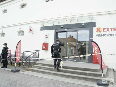 Нападение в Норвегии. В полиции заявили, что пятерых погибших зарезали, а не застрелили из лука
