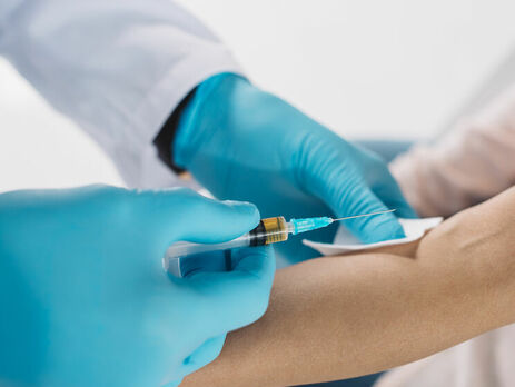 В Украине побили рекорд суточной вакцинации от коронавируса – привили 251 тыс. человек