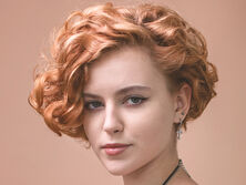 Усенко 14 лет, она живет в Белой Церкви