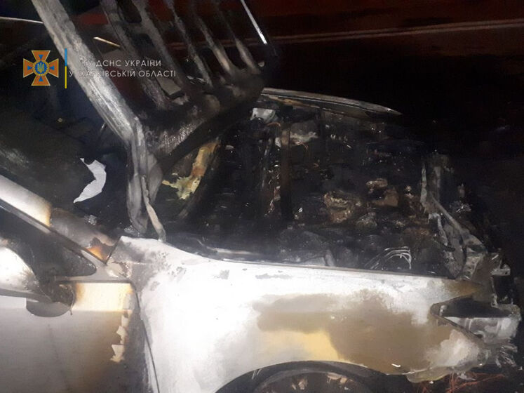 У Харкові підпалили Lexus співробітника Офісу генпрокурора