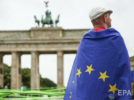 Еврокомиссия 3 мая этого года предложила странам членам ЕС ослабить ограничения на въезд
