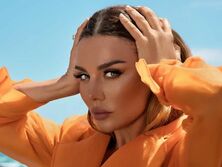 "Бедный Янис. Так мужика опозорить", "Мужу было неприятно". Седокова разместила пост со сравнением сексуальных возможностей мужчин