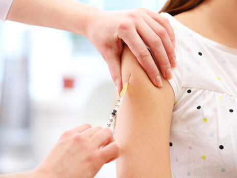 В Украине новый рекорд вакцинации от коронавируса: за сутки сделали почти 292 тыс. прививок 