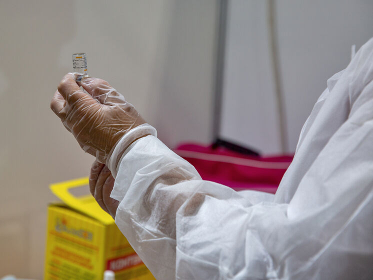 Минздрав Украины утвердил список противопоказаний для вакцинации от COVID-19