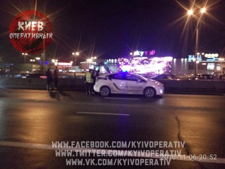 Семья мужчины и ребенка, погибших в ДТП в Киеве, отрицает, что те на спор перебегали проезжую часть