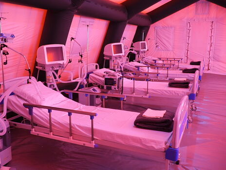 Мобильный госпиталь в Херсонской области начал принимать пациентов с COVID-19