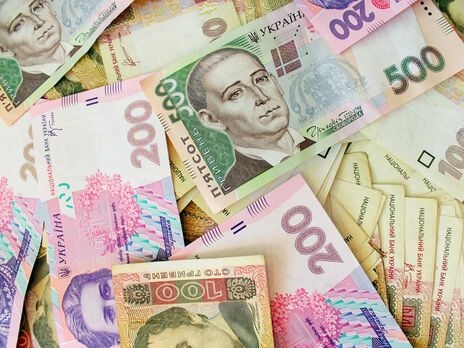 НБУ встановив курс гривні щодо долара на рівні 26,28 грн/$