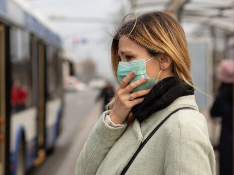 В Україні протягом доби на COVID-19 захворіло майже 14 тис. осіб