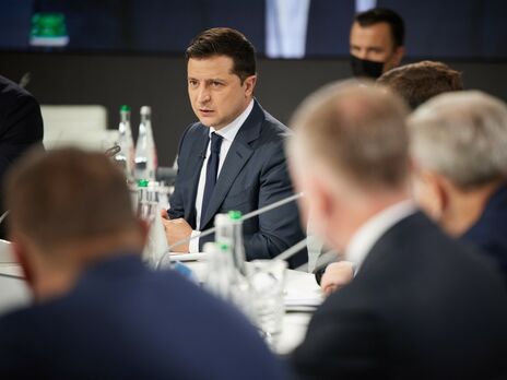 40% українців вважають, що нинішня влада виявилася такою самою, як і попередня – опитування