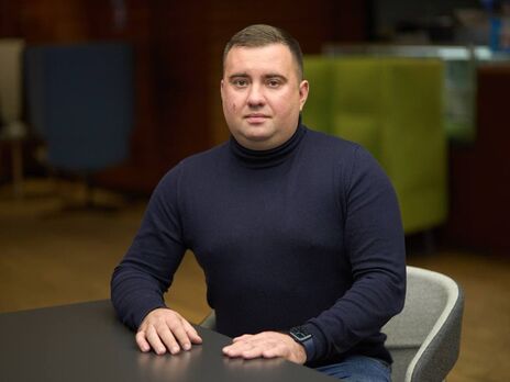 В феврале 2020 года Кострийчук вошел в Высший совет партии "Слуга народа"
