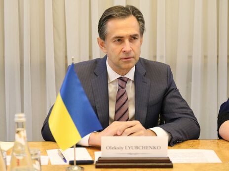 Министр экономики Украины Любченко подал в отставку