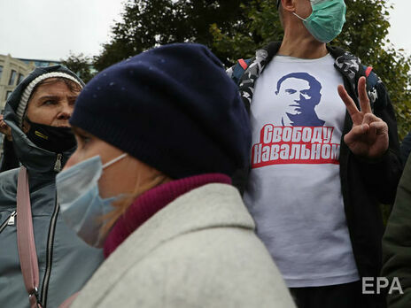 К отравлению Навального причастны по меньшей мере восемь штатных сотрудников ФСБ