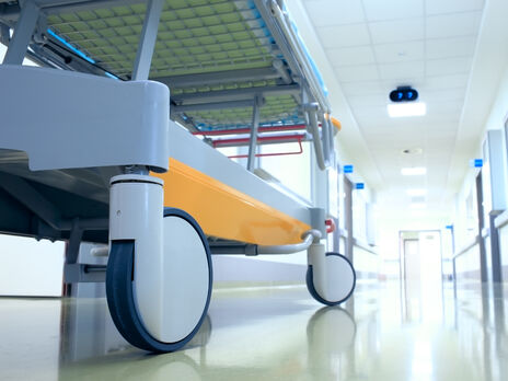 В Украине от COVID-19 умерло почти 700 человек за сутки