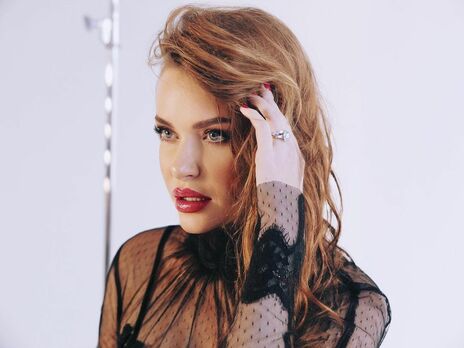 Каминская показала отрицательный тест на COVID-19. Подписчики заметили в нем ошибку. Фото