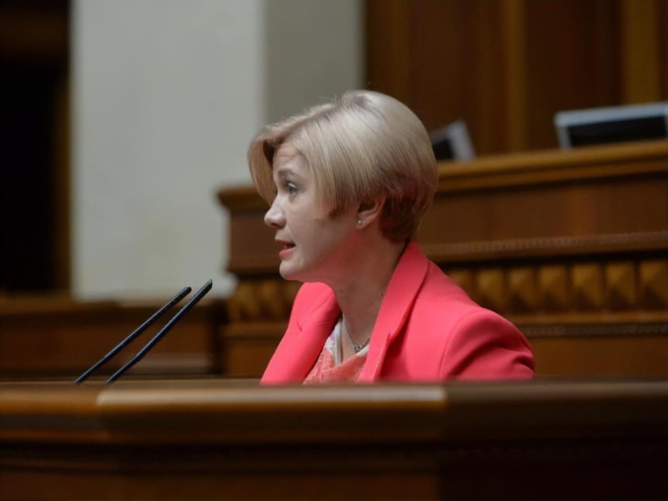“Парламент должен стать филиалом Банковой, такова позиция Зеленского”. Геращенко назвала причину отставки Разумкова