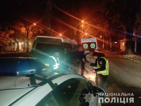 В Одессе водитель сбил пешеходов и уехал, погибла девушка – полиция