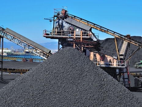 29 жовтня стало відомо, що Росія з 1 листопада зупиняє постачання енергетичного вугілля до України
