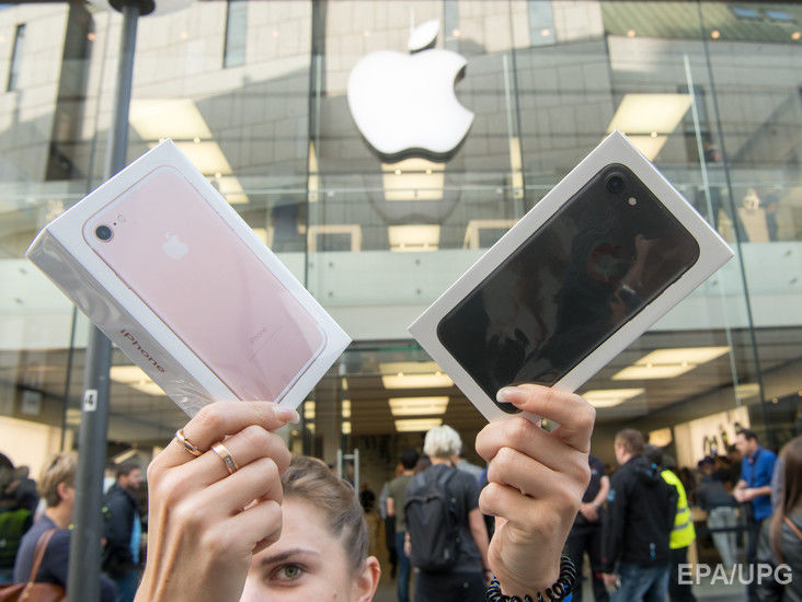 Apple может расширить линейку iPhone 7 моделью Pure White
