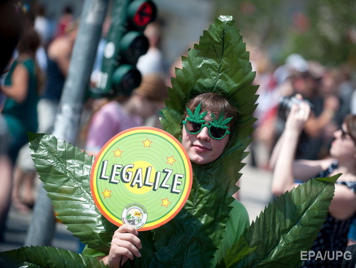 Девять штатов США сегодня проводят референдум о легализации марихуаны