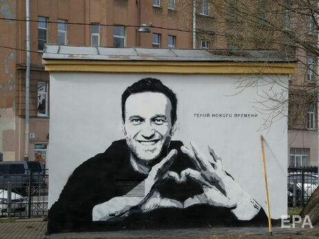 В России требуют семь лет тюрьмы для подростка, забросавшего снежками авто ФСБ на акции в поддержку Навального