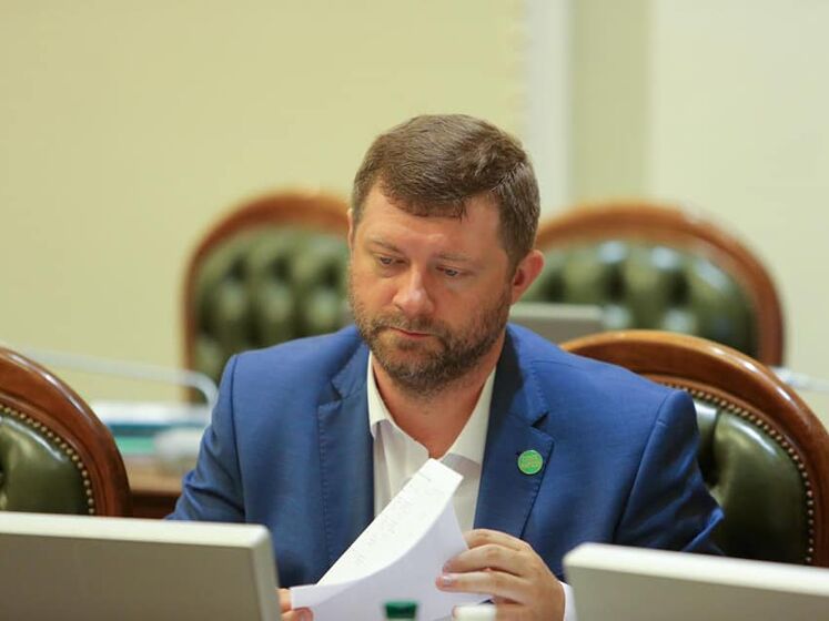 Корнієнко йде з посади голови партії "Слуга народу"