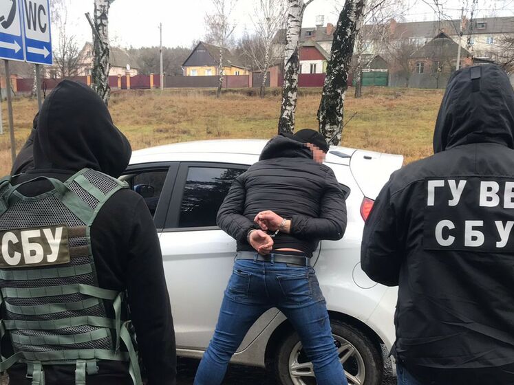 В Сумской области разоблачили группировку, члены которой под видом сотрудников СБУ вымогали деньги у местных чиновников