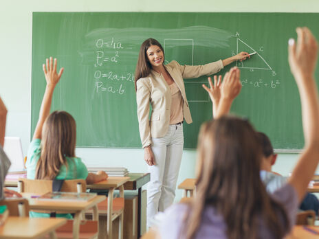 В Одесі усунуть 850 невакцинованих працівників сфери освіти